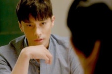 로이방은 잊어라…성훈,