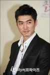 데니안 “연기 잘 하고 싶어 연극 택했다”