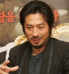 사나다 히로유키 “장동건은 한국의 톰 크루즈”