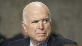 美 공화당 거물 정치인 매케인 상원의원 별세