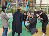 봉만대 감독 또 파격, 세로로 영화 촬영하는 이유