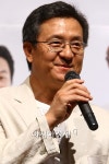 송영창, "연기하면서 이세은 때문에 날마다 웃는다"