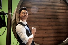 조지아 고티카, 배우 ‘다니엘 헤니’ 매력 폭발하는 현장 공개