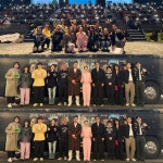 이게 무대인사야 콘서트야?…