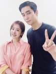 한지민, 신성록과 다정하게 한 컷 "무대 위, 더 빛이 나던 성록이"