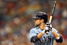 투수를 분석하는 샘 펄드