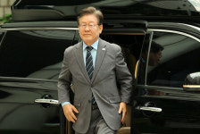 민주당 예비경선부터 권리당원 의사 반영