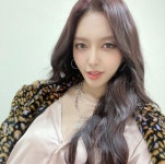 “어머니 성 따라”…AOA 찬미, 김→임찬미로 성본 변경