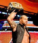 바티스타, “프로레슬링 그립지만 WWE 복귀는 아냐”