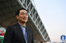 최인철 감독, 8년 만에 여자축구 대표팀 지휘봉 잡다