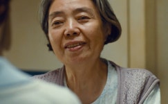 일본의 ‘국민 엄마’ 배우 키키 키린, 암투병 중 별세