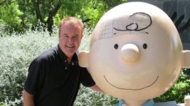 만화 찰리브라운 성우 체포...협박·스토킹 혐의로 기소