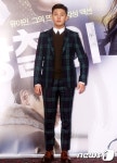 유아인