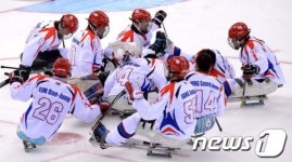 한국 아이스슬레지하키 선수