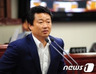 순천시의회 의장에 김병권 의원