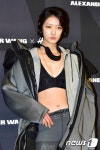 강소영, 오묘한 매력을 뽐내며~