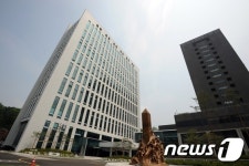 박영수 전 서울고검장 습격男…"전관 때문에…" 억울함 호소