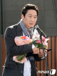 수상소감 말하는 배우 김동현
