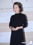 윤여정,