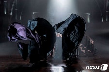 올리비에상 9개 부문 휩쓴 연극