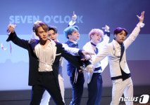 세븐어클락, 소년과 남자 사이에서