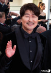 송강호 남우주연상·박찬욱 감독상…韓영화, 칸영화제 최초 2관왕 낭보(종합2보)