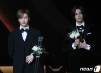 강다니엘·야기 유세이, 우열 가리기 힘든 韓日 미남 배우들
