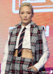 폼 클레멘티에프, 빠져드는 눈빛
