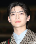 다카하시 후미야, 클로즈업을 부르는 비주얼