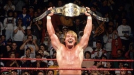 WWE 전설 ‘라우디’ 로디 파이퍼 사망 ‘킬트 휘날리던 독설가’