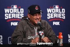 CLE 테리 프랑코나, AL 올해의 감독상 수상