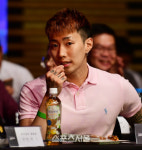 격투기에 빠진 가수 박재범, "제가 정찬성의 제자지만 선수로 나설 생각은 없습니다"