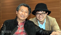 ‘몽마르트 화가’ 꿈 이룬 아버지… 그 모습 영화로 만든 아들