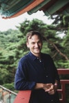 "가정폭력 넘어선 티나 터너의 삶, 영화 만들면서도 놀랐습니다"