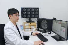 전공의 대신 AI가 의무기록 쓰는 대학병원... "1년에 30일 벌었다"