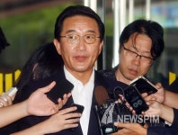 신임 청와대 정무수석에 현기환 전 의원