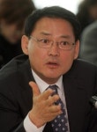 유인촌