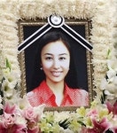 ‘다모’ 김민경 사망, 네티즌 미니홈피에 ‘애도 물결’