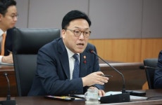 김병환 금융위원장, 은행에 “기업 외화결제·대출 만기 탄력적 조정 검토”