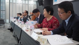 "北 당 대회 이후 평화공세 펼칠 것"