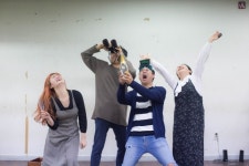 일상에서 다시 발견하는 환상 연극