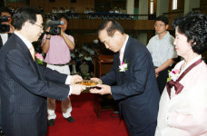 김홍진 충남교육청 부교육감 명예퇴임