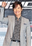 그의 눈빛에 할리우드가 술렁인다