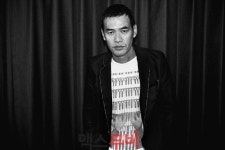 인터뷰 | <미스 좀비> 사부 감독 & 배우 고마츠 아야카 좀비가 가르쳐준 인간의 조건
