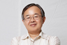 문 대통령,?일자리위 부위원장에 김용기 교수 위촉