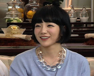 방송인 에이미, 시가 2천만 원 ‘로마네 꽁띠’ 와인 공개