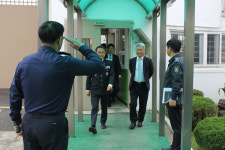 이창한 제주지법원장, 제주교도서 방문 행사