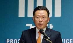 400억대 보이스피싱 조직 적발…전직 경찰관·프로야구선수까지 가담