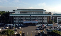 道 기획조정실장 김용구.도의회 사무처장 오승익