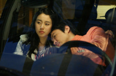 영화감독 박성범, 41세 척수암으로 사망